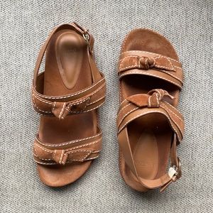 Alexandre Birman Tan Sandals